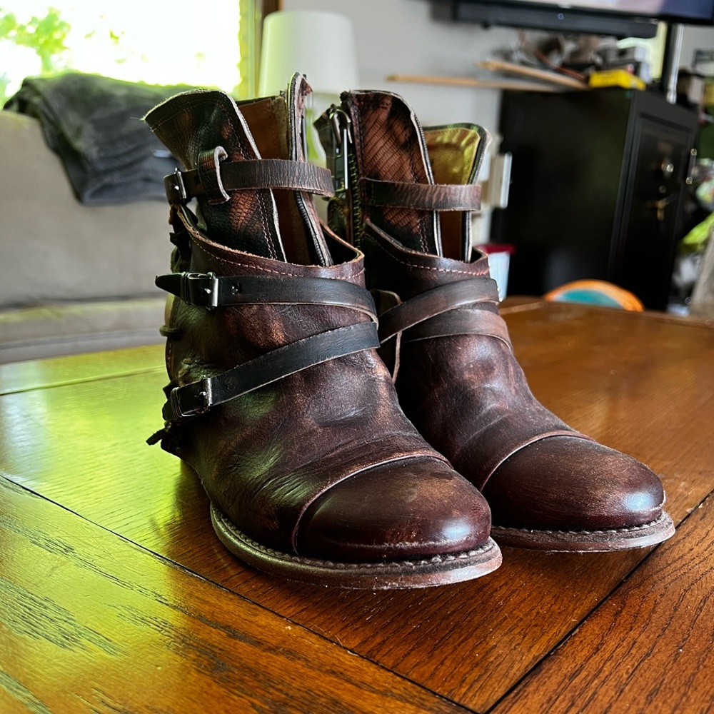 Freebird Crue - Size 10 Cognac